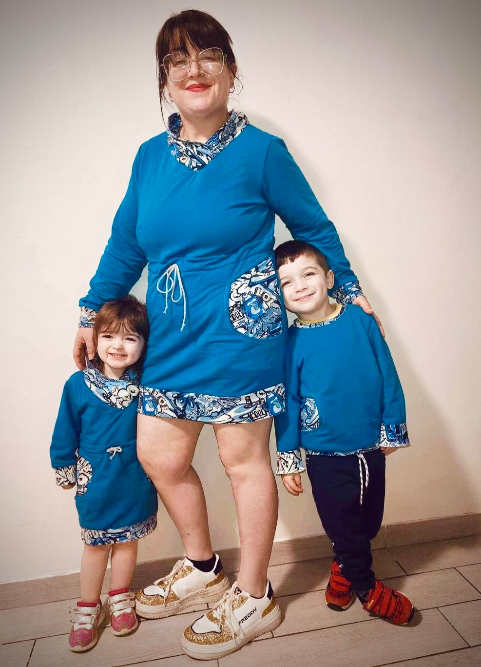 Felpa-abito Silvy CARTAMODELLO pdf donna da taglia XS a 5XL e bambini da 3 a 11 anni