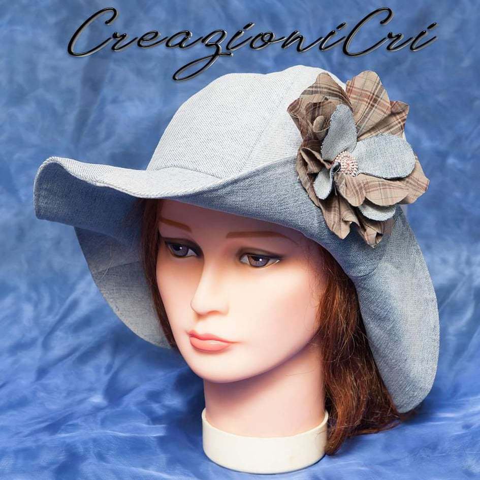 Cappellino CARTAMODELLO vintage nuova versione donna e bambina